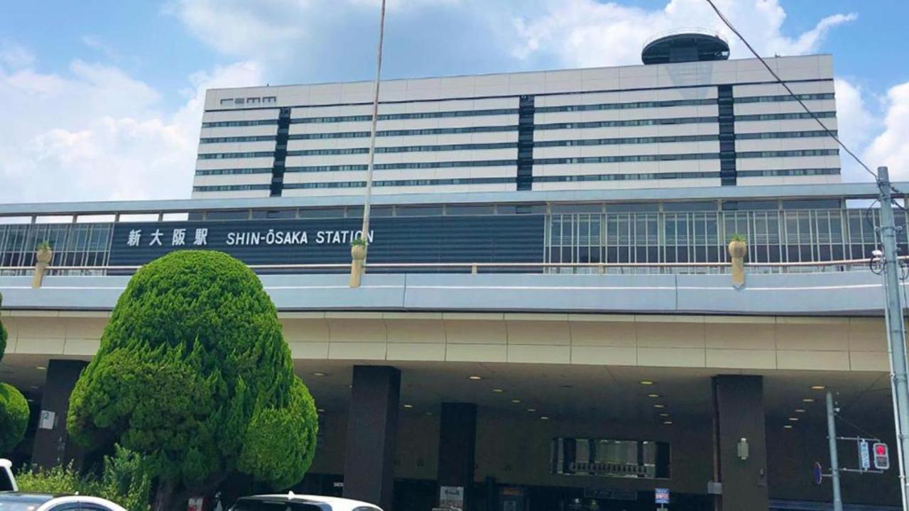 Toyoko Inn Shin-Osaka Chuo-Guchi Shinkan Eksteriør billede