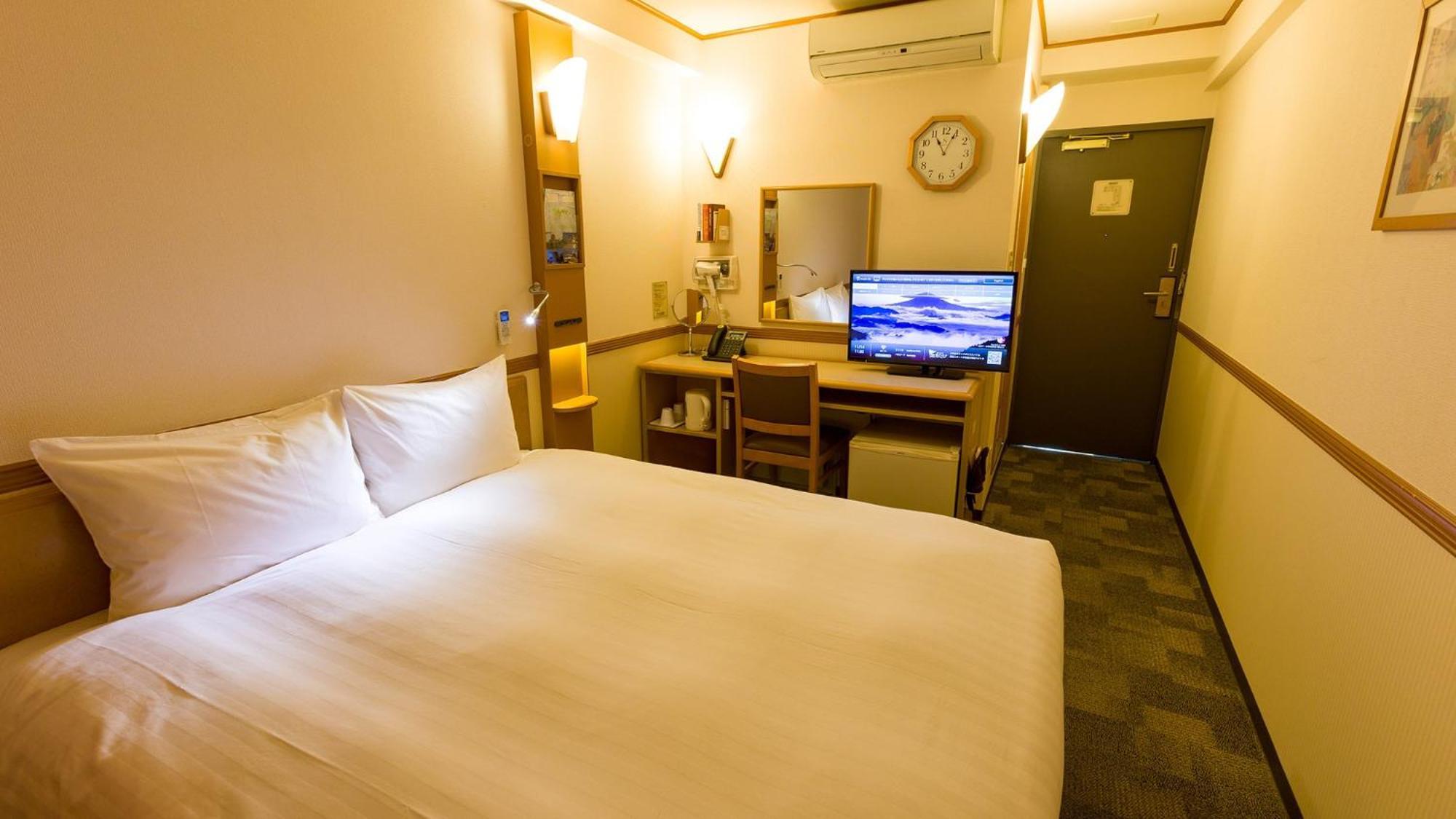Toyoko Inn Shin-Osaka Chuo-Guchi Shinkan Værelse billede