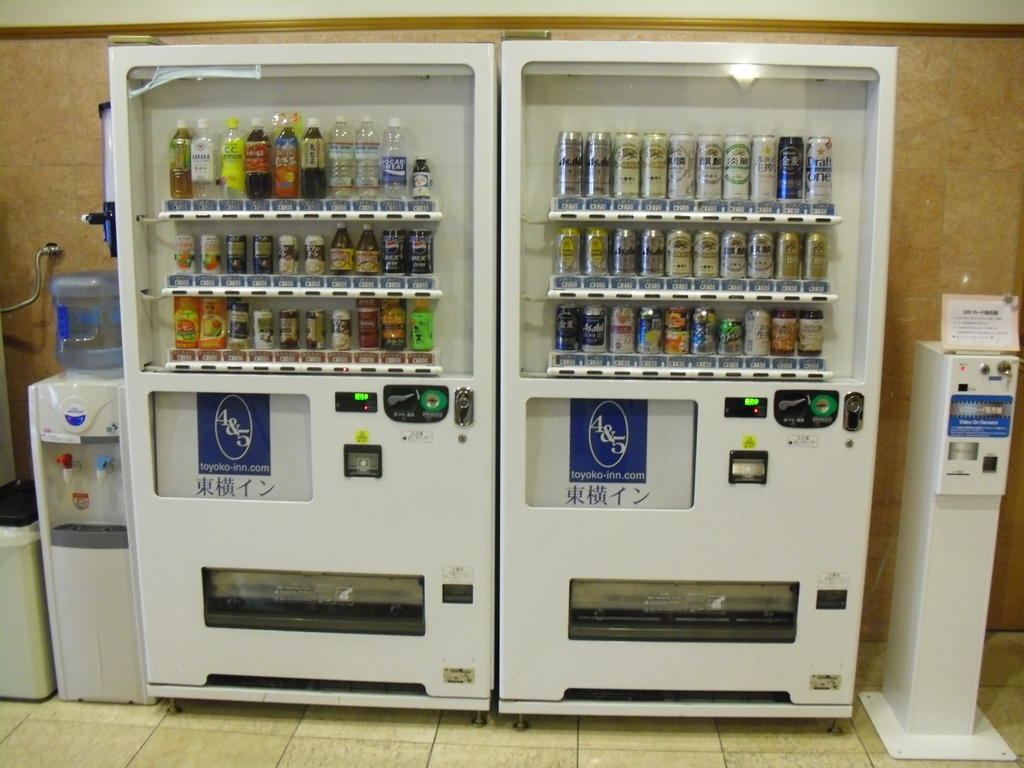 Toyoko Inn Shin-Osaka Chuo-Guchi Shinkan Eksteriør billede