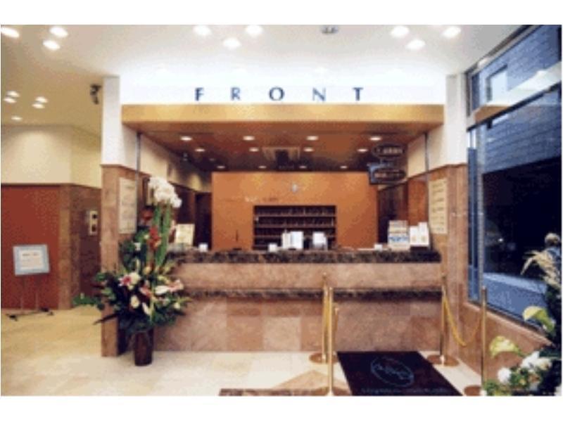 Toyoko Inn Shin-Osaka Chuo-Guchi Shinkan Eksteriør billede